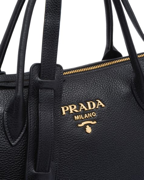 borsa prada tasche l'atleta li 2010|Borsa a mano medium in pelle .